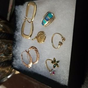 Jewelry lot
